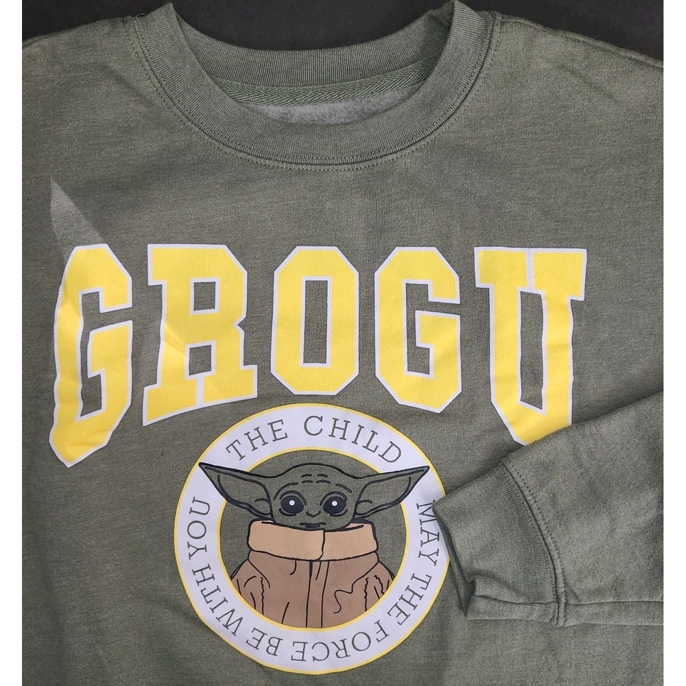 Star Wars Grogu The Child Crewneck Sweatshirt Men Large Green Baby Yoda Pullover